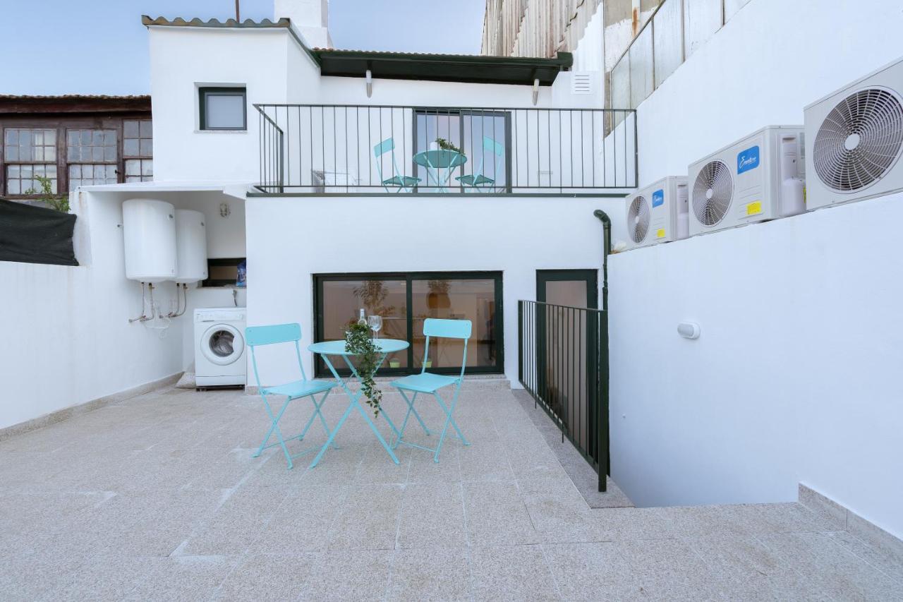 Host Wise - Modern Studios With Terrace - Walk Everywhere بورتو المظهر الخارجي الصورة