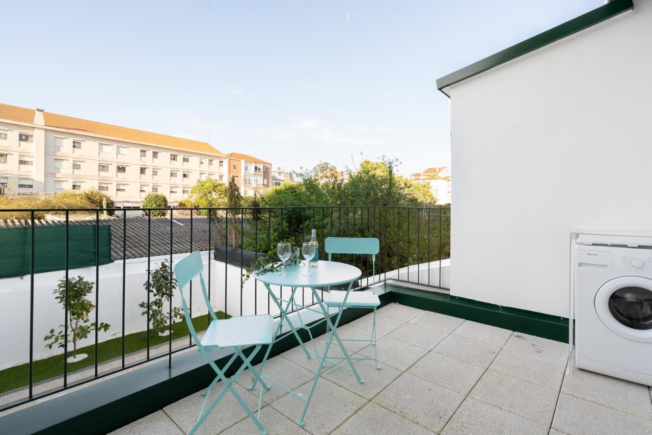 Host Wise - Modern Studios With Terrace - Walk Everywhere بورتو المظهر الخارجي الصورة